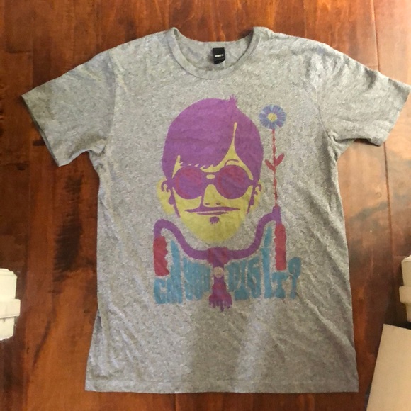 Obey T-shirt - Picture 1 of 3